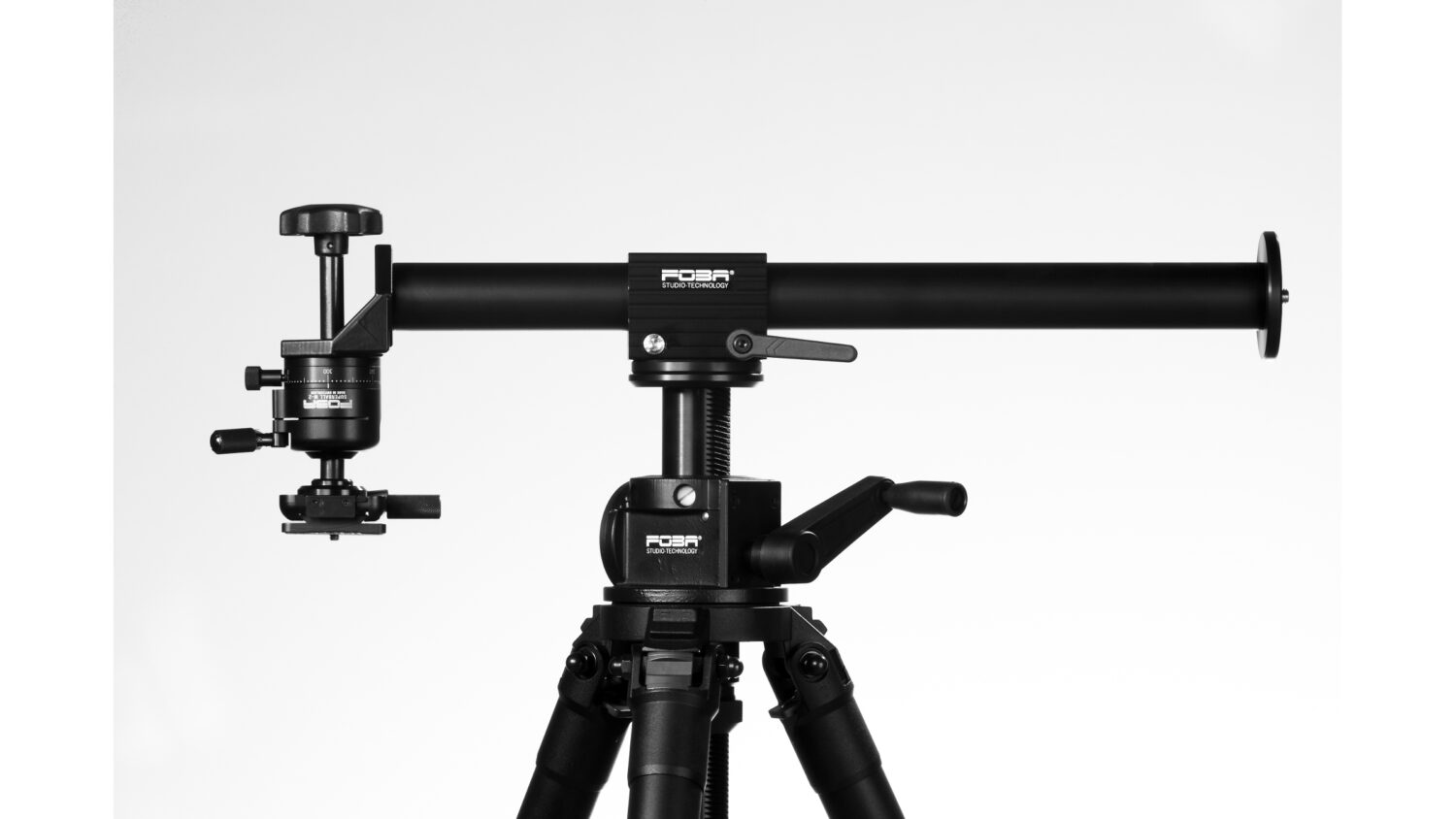 FOBA tripod with accessories and SUPERBALL